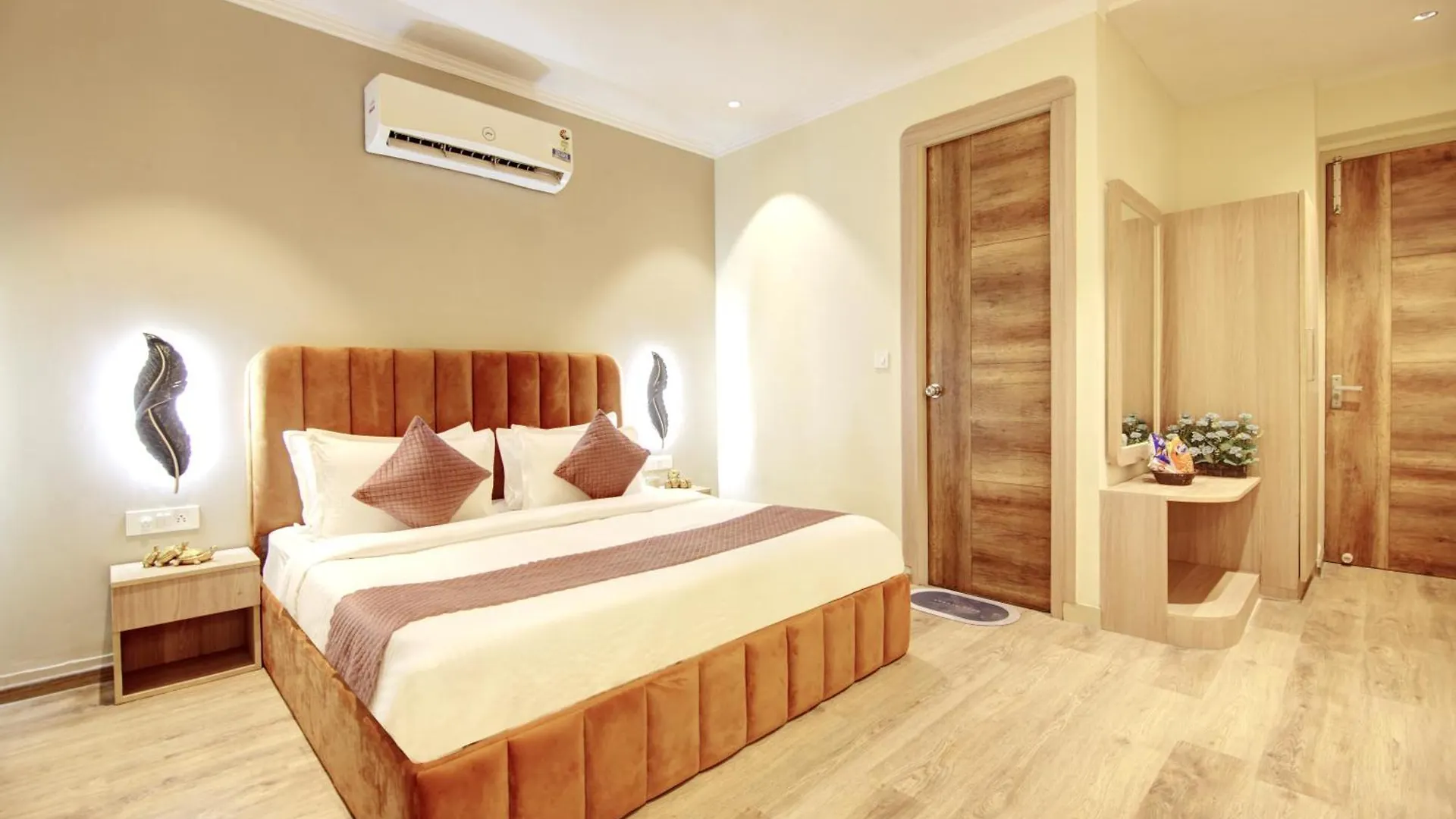 Limewood Stay Corporate Executive Gurgaon